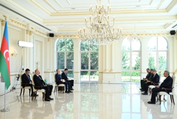 Prezident İlham Əliyev İranın Azərbaycanda yeni təyin olunmuş səfirinin etimadnaməsini qəbul edib