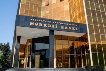 AMB üç valyuta mübadilə məntəqəsinə məcburi göstəriş verib