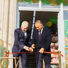 Veysəloğlu Şirkətlər Qrupu Naxçıvanda silsilə market açılışlarını davam etdirir -[red] FOTOLAR[/red] | FED.az