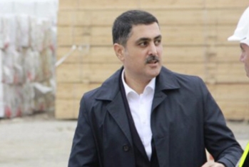 Siqaret qaçaqmalçılığına görə tutulan Rəşad Daşdəmirovun həbs müddəti uzadılıb