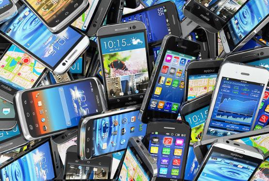 Ən çox satılan TELEFONLAR: Bu marka iPhone və Samsung-u kölgədə qoyur