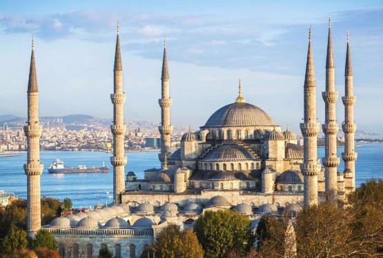 Türkiyə 26 ölkənin turizm şirkətlərinə subsidiya ayırıb