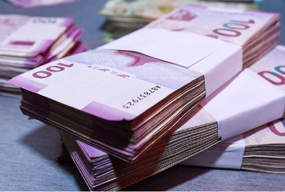 Dövriyyədəki nağd pul və bank ehtiyatları artıb