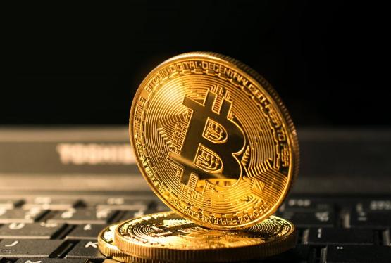 “Bitcoin” ilin əvvəlindən 200 dollar dəyər itirib – SON QİYMƏT