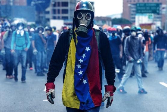 Venesueladakı böhrandan necə qazanmaq olar? – ÜSULLAR