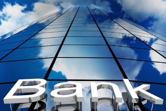 4 bankın faiz gəlirləri 100 milyon manatdan çoxdur